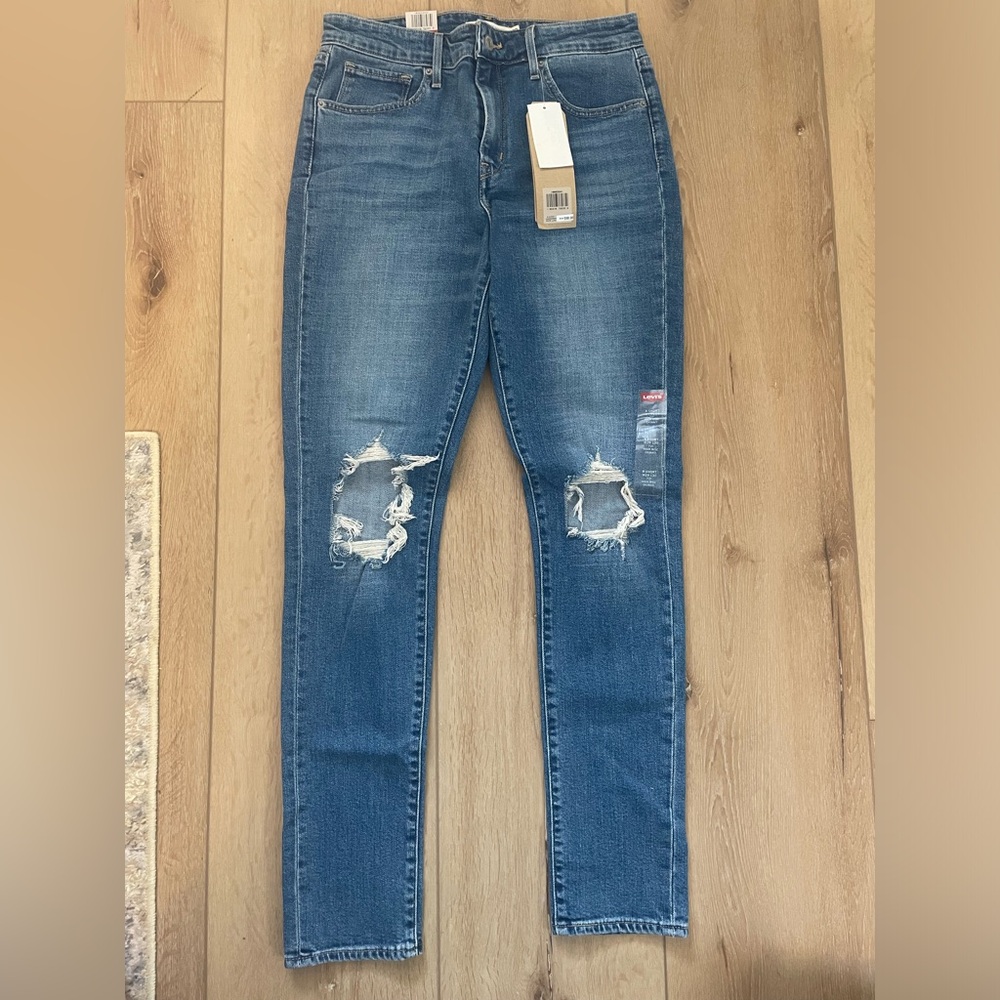 NWT levis 721 high rise skinny 29/30